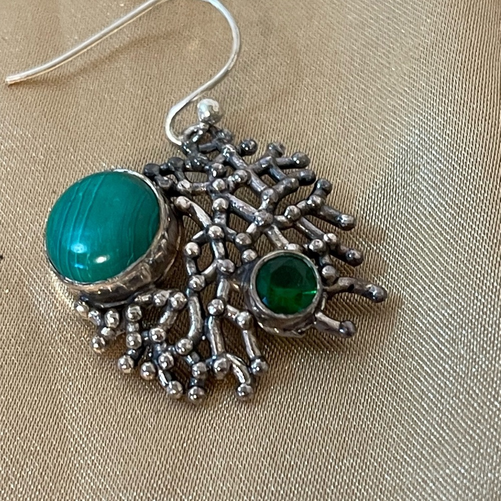 925 Green Moldavite and Emerald Quartz Earrings - Picture 2 of 2
